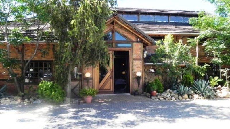 Roof of Africa Hotel | Windhoek Accommodation