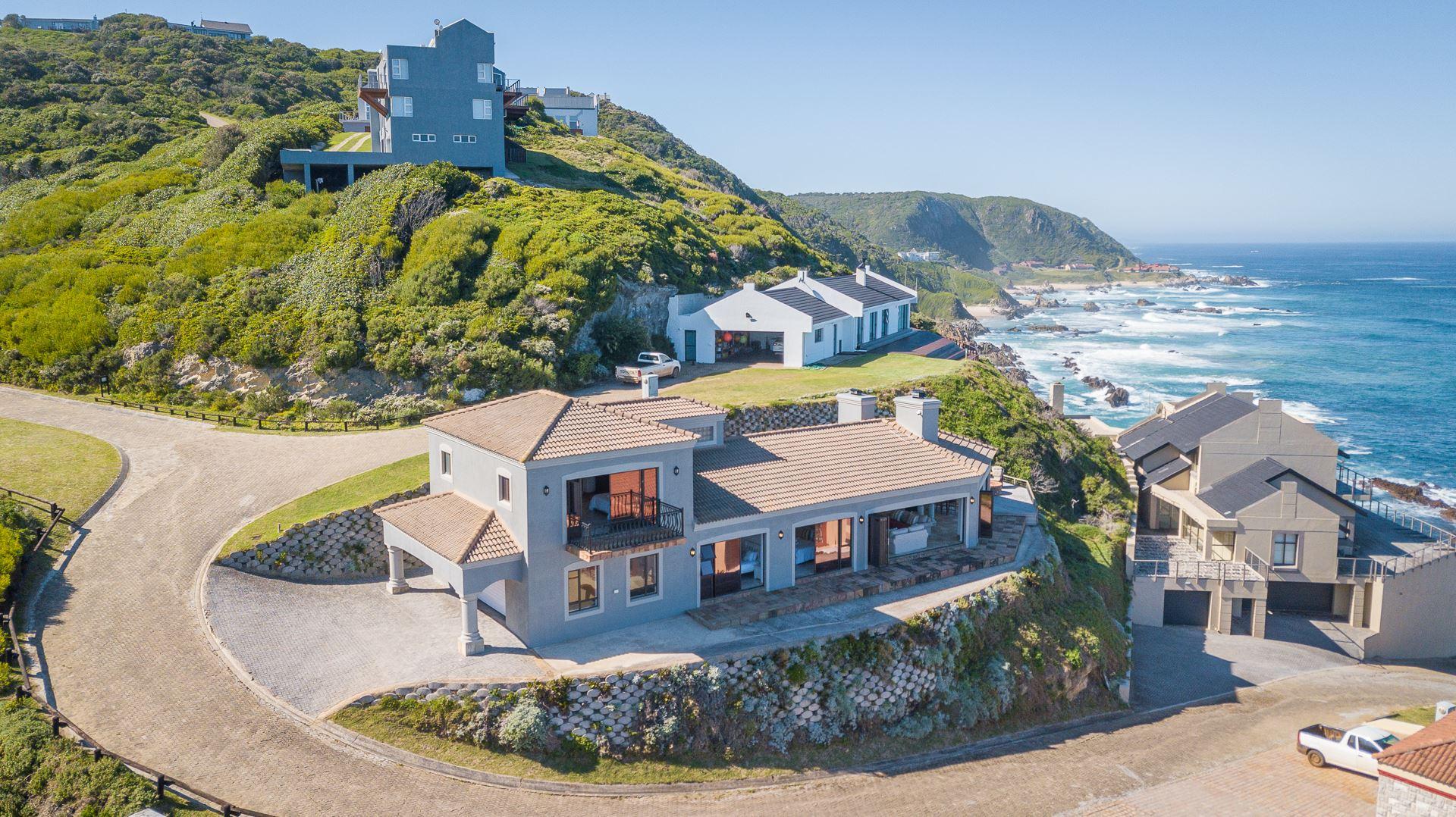 Albatros Luxury Self Catering House | Tsitsikamma Accommodation