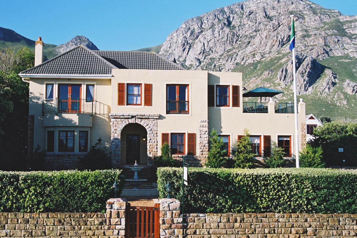 Lavender Manor Guest Lodge