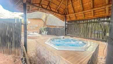 safari lodge with hot tub