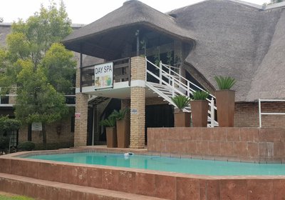 Waterfront Country Lodge and Spa