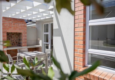 1 on York - Townhouse 61