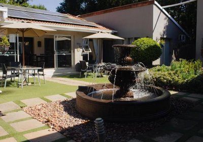 Oaklands Inn & Conference Centre