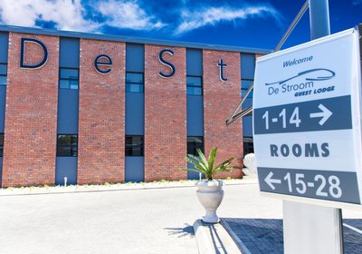 De Stroom Guest Lodge