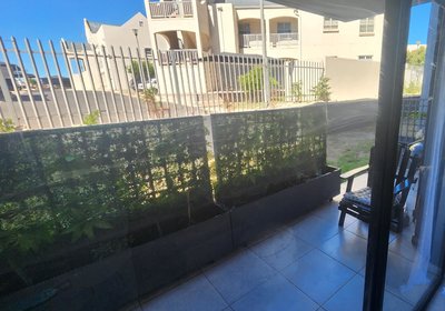 Millennial Arch @ 7 Aparthotel