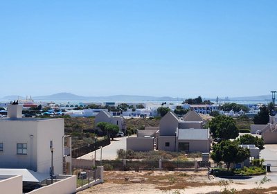 Millennial Arch @ 64 Aparthotel