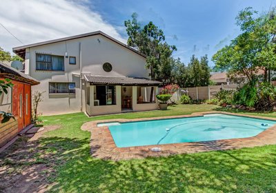 Magaliessig Guest House