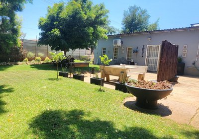 Kuruman Garden Cottages