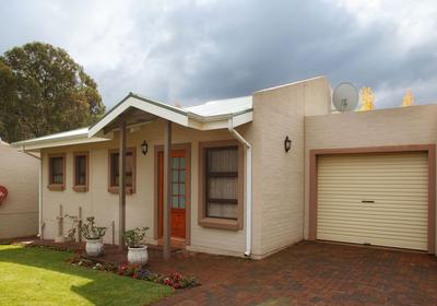 Clarens Cottage Two