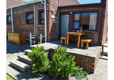 The River House Chilled and Relaxed