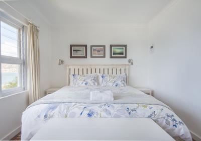 Modern Beach Apartment