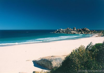 Twelve Apostles Hotel & Spa