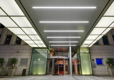 African Pride 15 On Orange Hotel