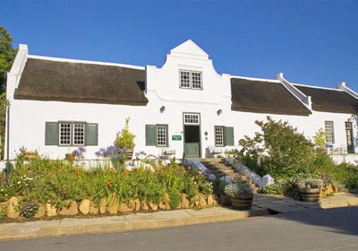 Tulbagh Country Guest House - Cape Dutch Quarters