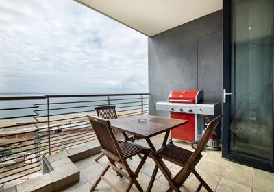 Point Waterfront Apartments