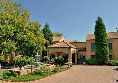 Courtyard Hotel Eastgate