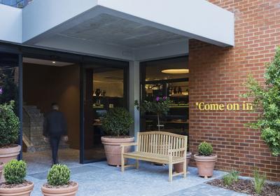 Home* Suite Hotels Rosebank