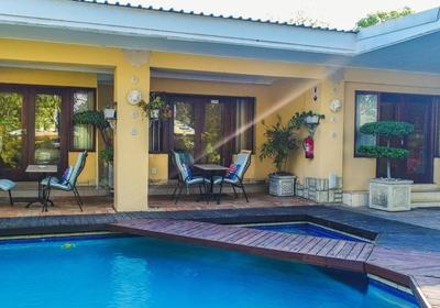 Elizabeth Manor Guest House Sandton