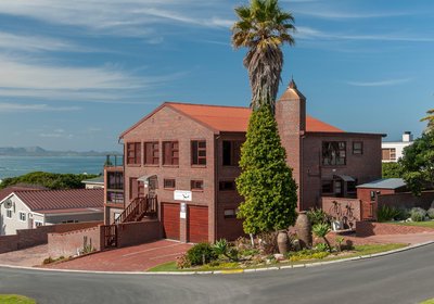 White Shark Guest House