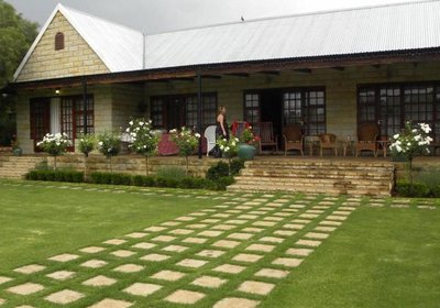 Olive Hill Country Lodge