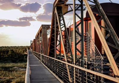Kruger Shalati: The Train on the Bridge