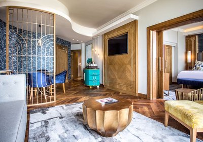 Suncoast Towers & Sunsquare SunCoast