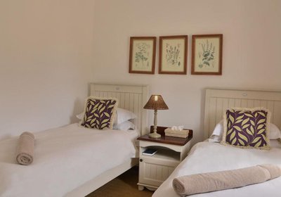 De Hoop Equipped Cottages