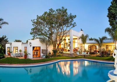 Cape Pillars Boutique Hotel