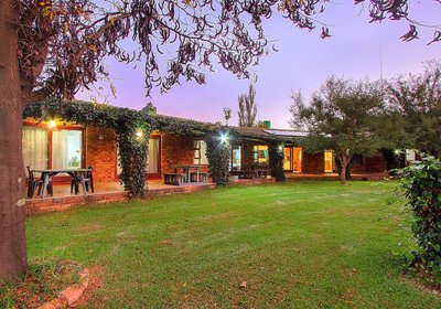 Airport Bird & Game Lodge