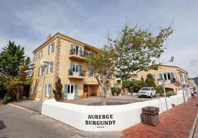 Auberge Burgundy Guest House