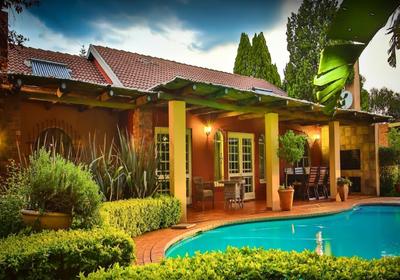 Accommodation @ Van's