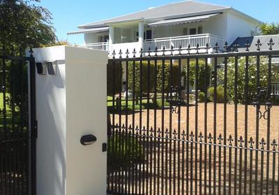 Oude Berg Guesthouse