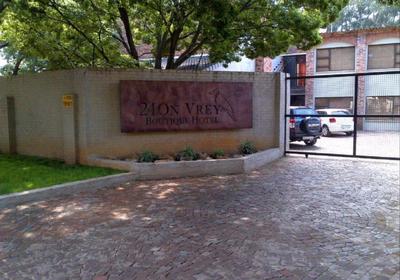 24 Onvrey Guest House