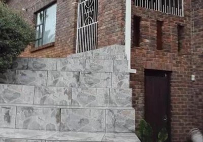 Hamba Kancane Ma-Africa Guest House