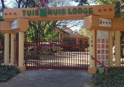 Tuishuis Lodge