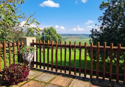 La Luna @ Misty Mountains