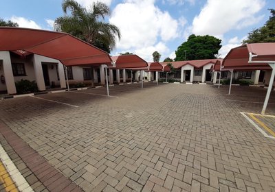 Marlot Guest House  and B&B