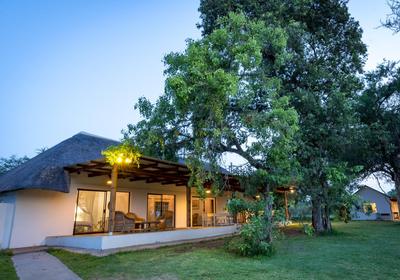 Makuwa  Safari Lodge