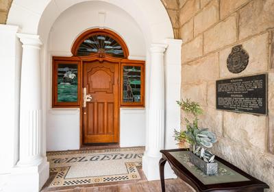 Welgeluk Feather Palace