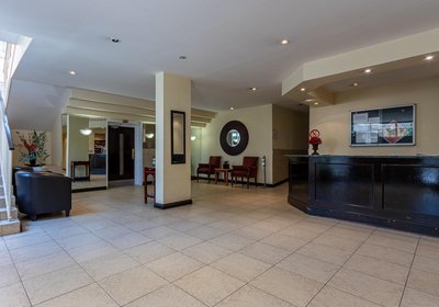 RAD STAYS - Illovo Mews 245 Oxford Road