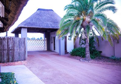 Mmakosha Lodge