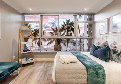 Ashley on Beach (408)