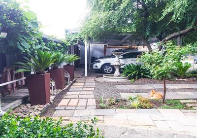 Snooze-A-Lot Guest House