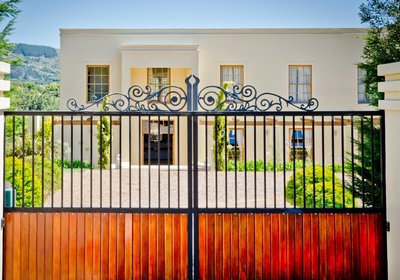 Cultivar Guest Lodge