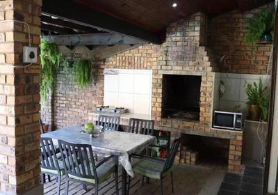 A Pousada Guesthouse