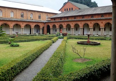 Tre Fontane Guest Lodge