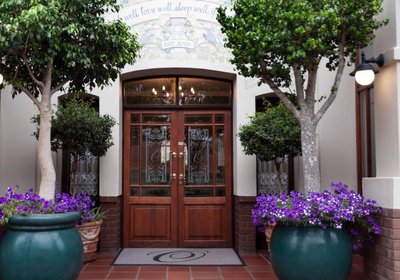 Olivers Restaurant, Lodge and Wellness Centre