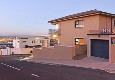 Star Holiday Apartments Cape Town