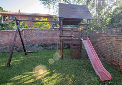 Fisherman's Flat & House