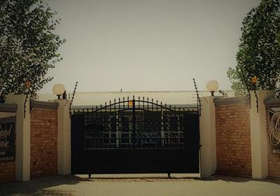 Graceland Guesthouse